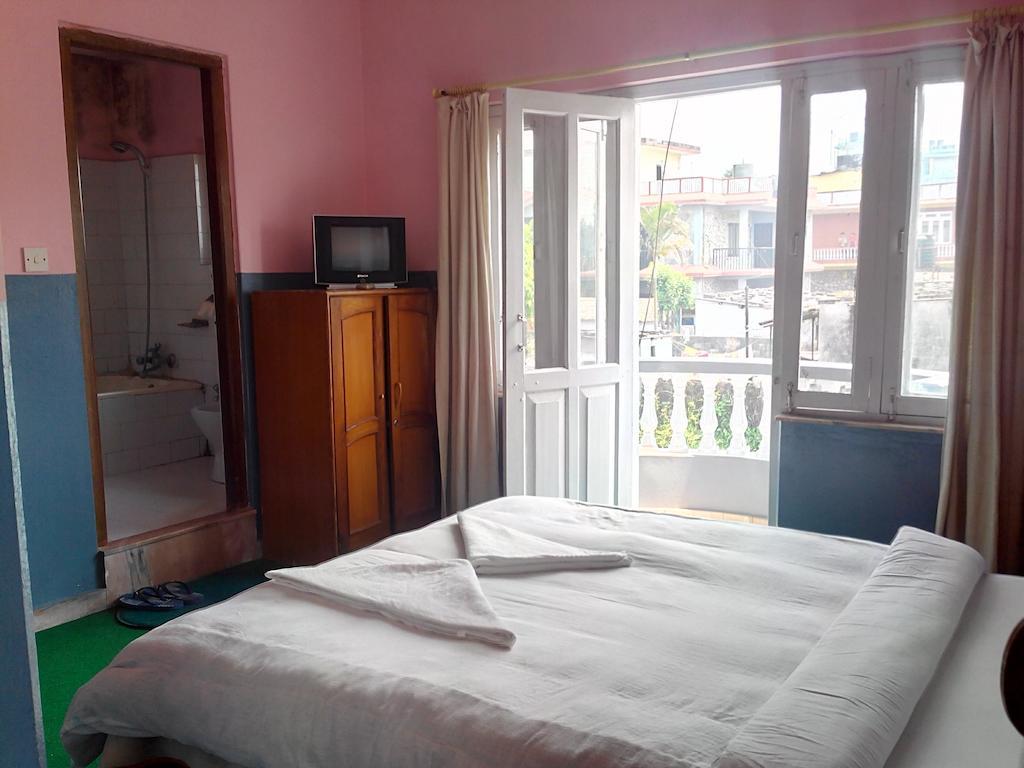 Hotel Fishtail Villa Pokhara Exterior photo