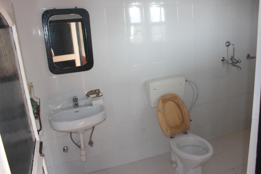 Hotel Fishtail Villa Pokhara Room photo
