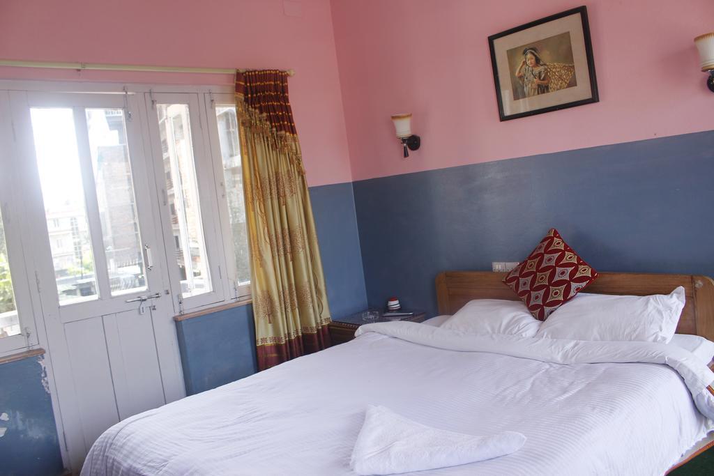 Hotel Fishtail Villa Pokhara Exterior photo