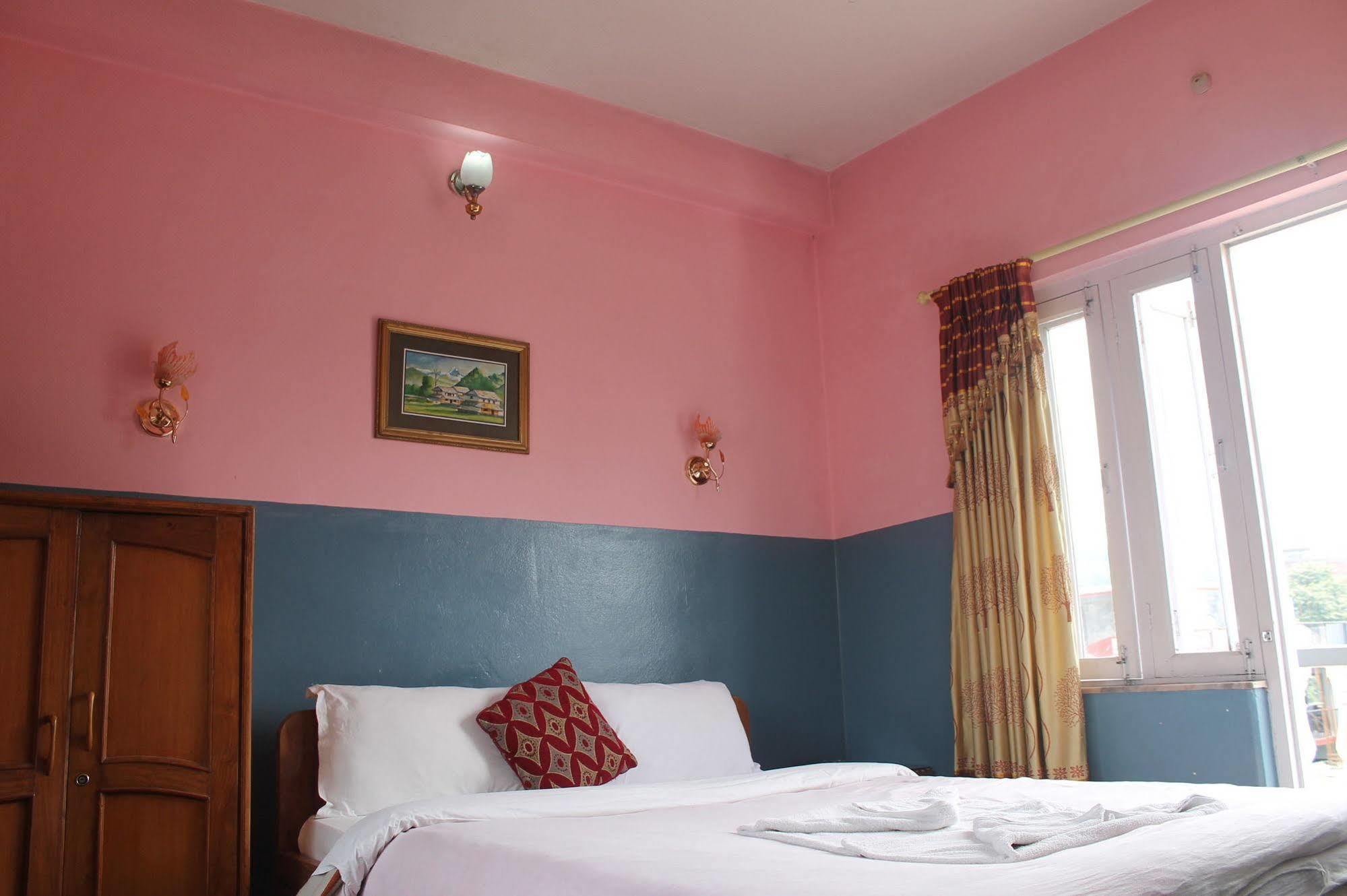 Hotel Fishtail Villa Pokhara Exterior photo