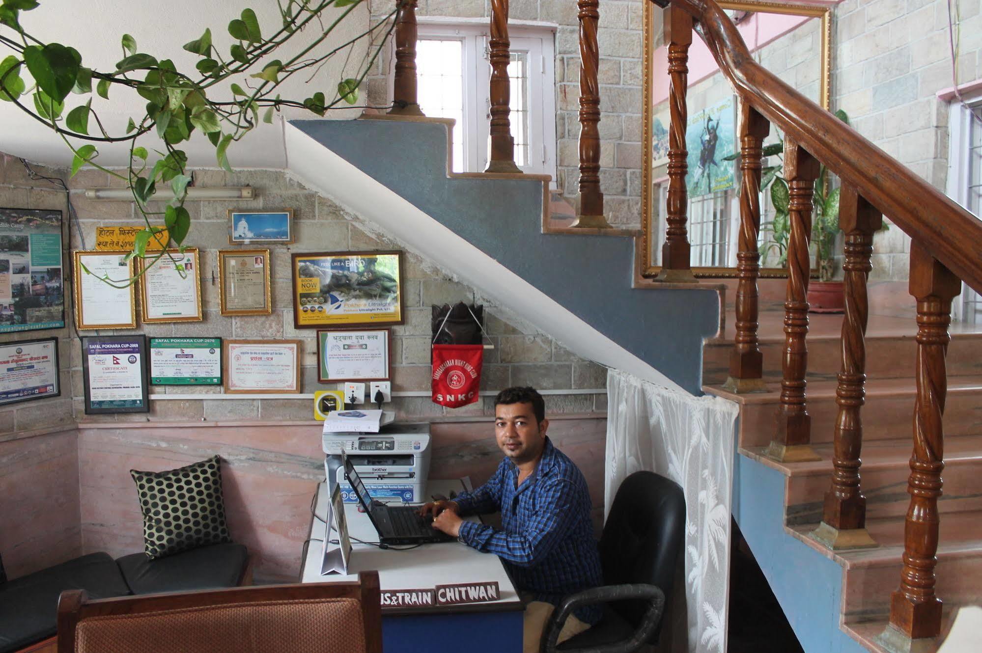 Hotel Fishtail Villa Pokhara Exterior photo