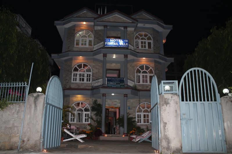 Hotel Fishtail Villa Pokhara Exterior photo
